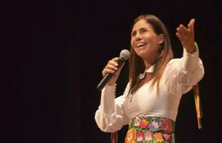 julie