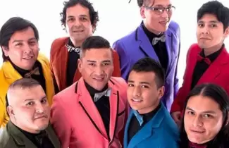 BANDY2