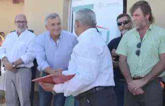 Entrega-de-casas-calilegua