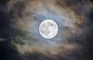 luna
