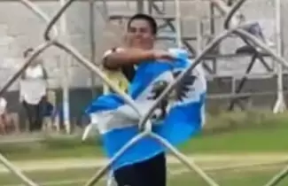 bandera-malvinas-expulsado