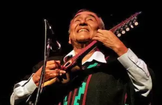 charangos