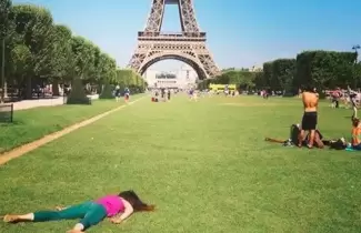 anti-selfie