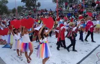 desfile-bienvenida-primavera