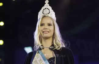 CAMILA-IGLESIAS