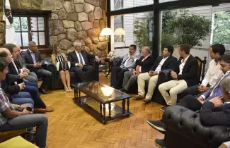 Parlamento-del-NOA