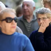 Cuánto aumentarán las jubilaciones, AUH y otras asignaciones en noviembre tras el IPC que difundió el INDEC
