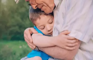 abrazo-abuelo