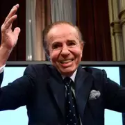 El Gobierno pone bajo la lupa 13 jubilaciones de privilegio, pero mantendr� la de Carlos Menem