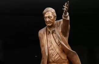 estatua-nestor