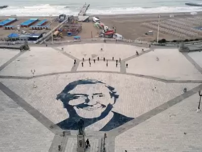 mural-nestor-mar-del-plata-