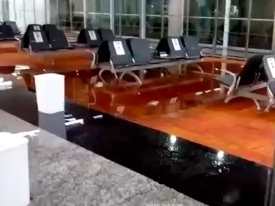 aeropuerto-inundado