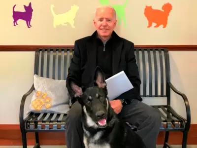 BIDEN-AND-MAJOR