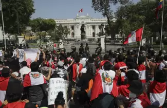 crisis-peru