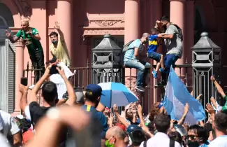 Maradona-velatorio-caos