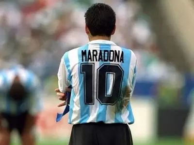 maradona-6