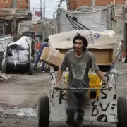 La canasta básica aumentó 2,3% en octubre y una familia necesitó $986.586 para no ser pobre
