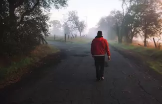 hombre-que-camino