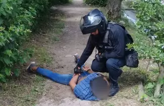 pol-detenido