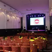 Invitan a una capacitación gratuita en atención al cliente para el sector turístico