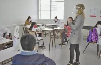docentes-covid-clases