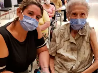 abuela-cordobesa-vacunada-contra-el-covid
