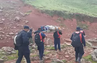 mujer-se-cae-del-cabbalo-molulo