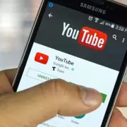 YouTube eliminará contenido que desinforma sobre el cáncer y cuestiones de salud