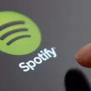 Spotify lanza una nueva función con inteligencia artificial para recomendar podcasts