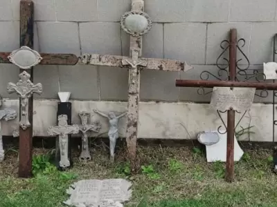robo-de-placas-y-crucifijo-en-el-cementerio-de-san-pedro