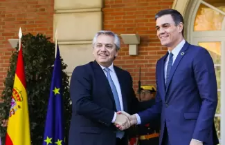 alberto-fernandez-pedro-sanchez