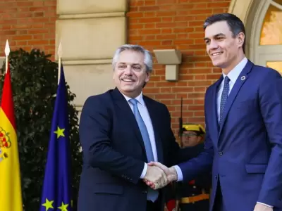 alberto-fernandez-pedro-sanchez