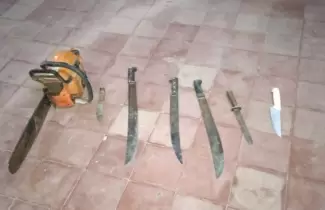 MACHETES