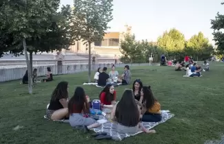 jovenes-barbijos
