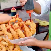 A pesar de la suba en insumos, se mantienen los precios de buñuelos en El Carmen