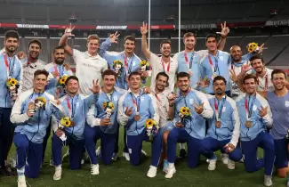 pumas-bronce