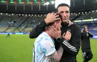 messi-scaloni_w862