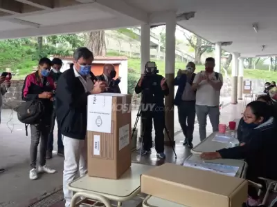 vota-tecchi-ok