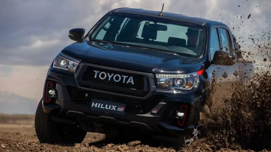 toyota-hilux-gr-sport-803980