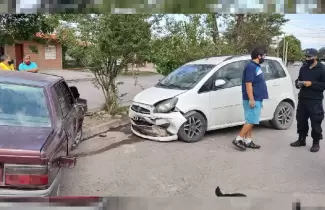 robo-choque-alto-comedero-policia
