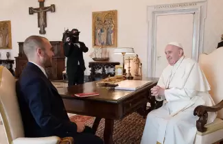 guzman-papa-francisco