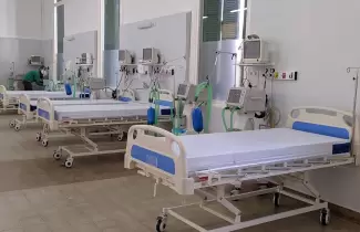 camas-terapia-hospital-san-roque-coronavirus