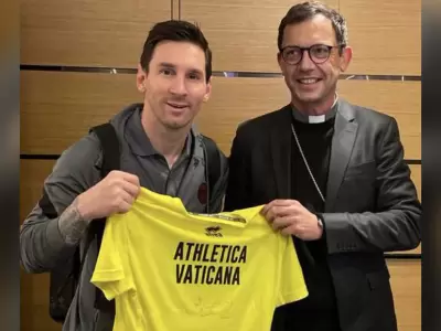 messi-camiseta-del-papa