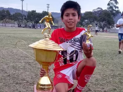 nene-de-jujuy-citado-a-la-seleccion-copa-america-josias-salazar