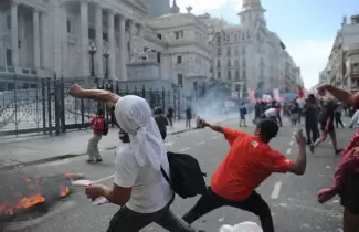 destrozos-despacho-cristina-1