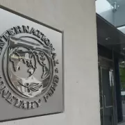 Argentina aprob la octava revisin del FMI y recibir u$s800 millones