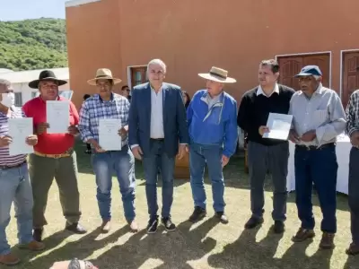 entrega-escrituras-el-fuerte