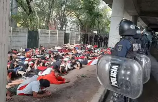 detenidos-barra-river