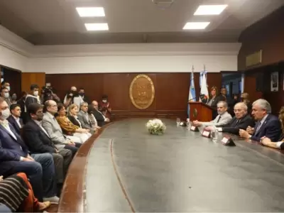 Morales-Convenio-UNT