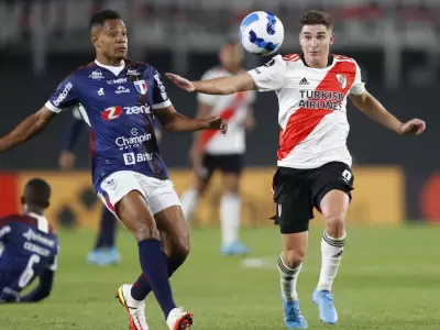 river-y-fortaleza-
